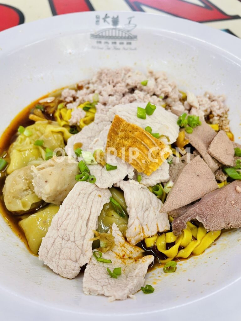 【ラベンダー】ミシュラン星受賞のホーカー飯♪「Hill Street Tai Hwa Pork Noodle(大華猪肉粉條麺)」【シンガポールでカフェ巡り】